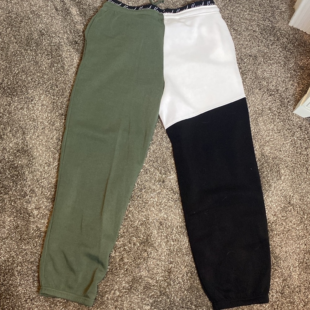No Boundaries Women’s Tri Color Sweatpants Joggers sz XL NWOT - Picture 6 of 7